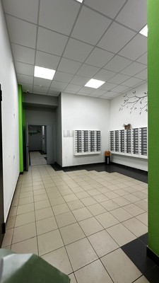Продам двухкомнатную (2-комн.) квартиру, Галеева ул, 8Ак4, Казань г