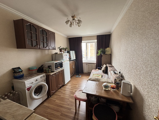 Продам двухкомнатную (2-комн.) квартиру, Профсоюзная ул, 220, Вольный Аул кп