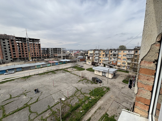Продам двухкомнатную (2-комн.) квартиру, Профсоюзная ул, 220, Вольный Аул кп