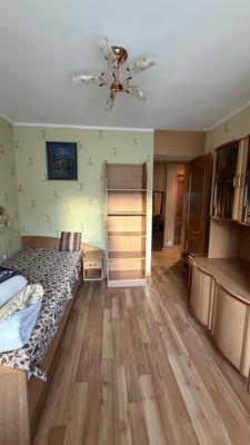 Продам трехкомнатную (3-комн.) квартиру, Молодежная ул, 16, Подольской машинно-испытательной станции п