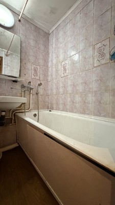 Продам трехкомнатную (3-комн.) квартиру, Молодежная ул, 16, Подольской машинно-испытательной станции п