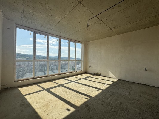 Продам трехкомнатную (3-комн.) квартиру, Тлостанова ул, 75кА, Нальчик г