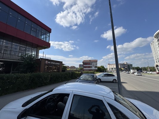 Продам трехкомнатную (3-комн.) квартиру, Тлостанова ул, 75кА, Нальчик г