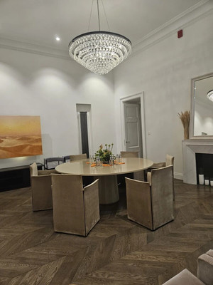 Продам трехкомнатную (3-комн.) квартиру, Дмитровка Б. ул, 9, Москва г