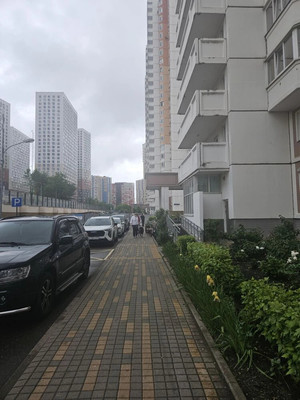 Продам трехкомнатную (3-комн.) квартиру, Большая Очаковская ул, 3, Москва г