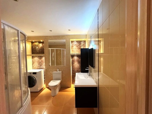 Продам двухкомнатную (2-комн.) квартиру, Серова ул, 22, Казань г