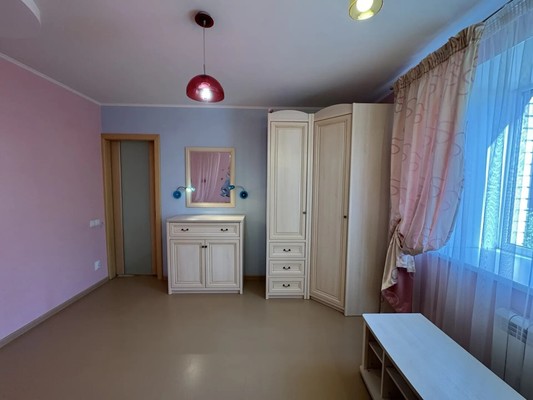 Продам двухкомнатную (2-комн.) квартиру, Серова ул, 22, Казань г