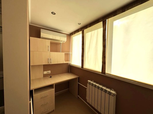 Продам двухкомнатную (2-комн.) квартиру, Серова ул, 22, Казань г