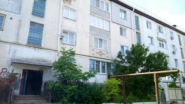 Продам однокомнатную (1-комн.) квартиру, Чапаева ул, 57, Чистенькое с