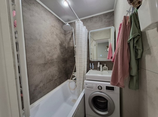Продам трехкомнатную (3-комн.) квартиру, Ленина ул, 21, Костомукша г