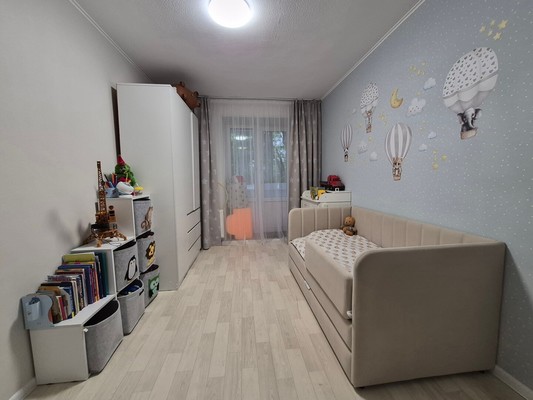 Продам трехкомнатную (3-комн.) квартиру, Ленина ул, 21, Костомукша г