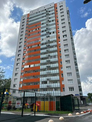 Продам двухкомнатную (2-комн.) квартиру, Галеева ул, 8ак3, Казань г