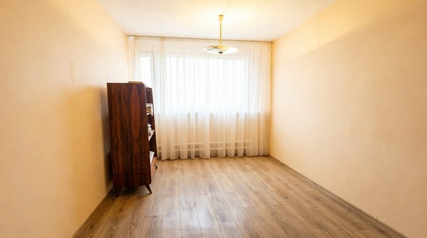 Продам трехкомнатную (3-комн.) квартиру, Обручева ул, 4к1, Москва г