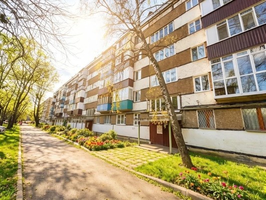 Продам двухкомнатную (2-комн.) квартиру, Гудованцева ул, 37, Казань г
