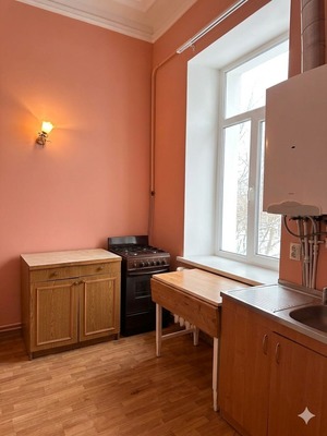 Продам двухкомнатную (2-комн.) квартиру, Толстого ул, 19, Симферополь г