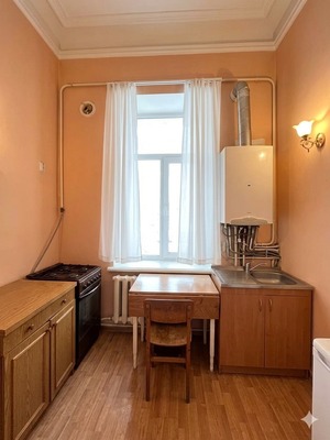 Продам двухкомнатную (2-комн.) квартиру, Толстого ул, 19, Симферополь г