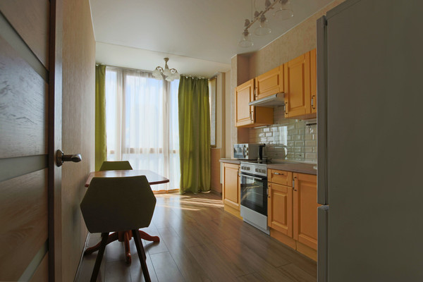 Продам однокомнатную (1-комн.) квартиру, Тарасова ул, 8к2, Санкт-Петербург г