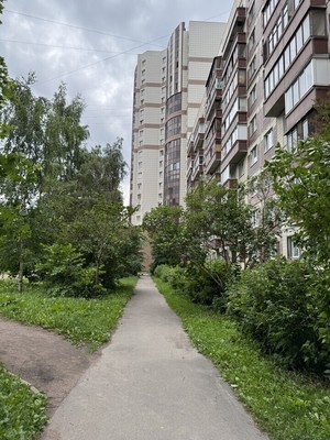 Продам трехкомнатную (3-комн.) квартиру, Пятилеток пр-кт, 7Ак2, Санкт-Петербург г