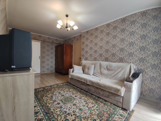 Сдам двухкомнатную (2-комн.) квартиру, Барклая ул, 16к2, Москва г