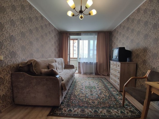 Сдам двухкомнатную (2-комн.) квартиру, Барклая ул, 16к2, Москва г