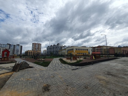 Продам однокомнатную (1-комн.) квартиру, Минская ул, 6кБ, Липецк г
