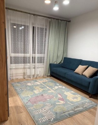 Продам двухкомнатную (2-комн.) квартиру, Парковая ул, 1к21, Люберцы г
