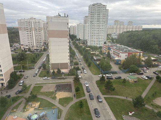 Сдам трехкомнатную (3-комн.) квартиру, Земская ул, 14, Чехов г