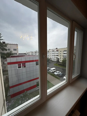 Продам двухкомнатную (2-комн.) квартиру, Есенина ул, 7а, Южно-Сахалинск г
