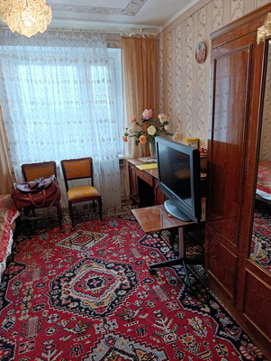 Продам трехкомнатную (3-комн.) квартиру, Товарищеский пр-кт, 12, Санкт-Петербург г