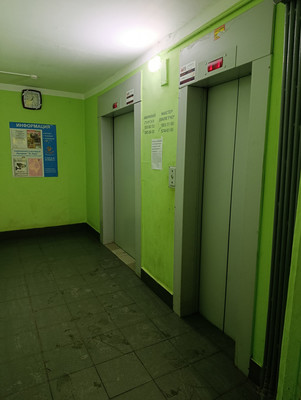 Продам трехкомнатную (3-комн.) квартиру, Товарищеский пр-кт, 12, Санкт-Петербург г