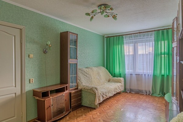 Продам двухкомнатную (2-комн.) квартиру, Ладожская ул, 95, Пенза г