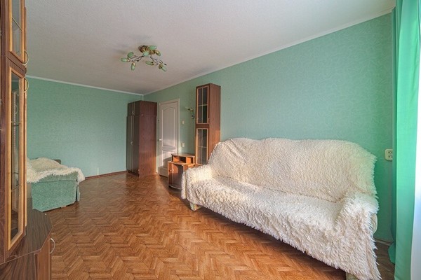 Продам двухкомнатную (2-комн.) квартиру, Ладожская ул, 95, Пенза г