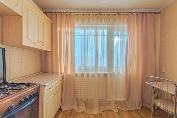 Продам двухкомнатную (2-комн.) квартиру, Ладожская ул, 95, Пенза г