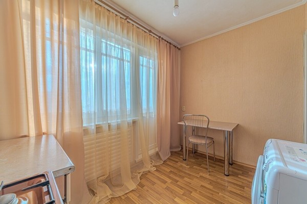 Продам двухкомнатную (2-комн.) квартиру, Ладожская ул, 95, Пенза г