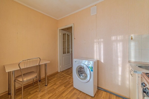 Продам двухкомнатную (2-комн.) квартиру, Ладожская ул, 95, Пенза г