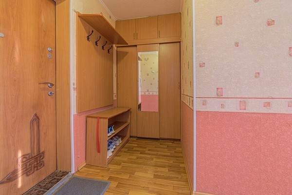 Продам двухкомнатную (2-комн.) квартиру, Ладожская ул, 95, Пенза г