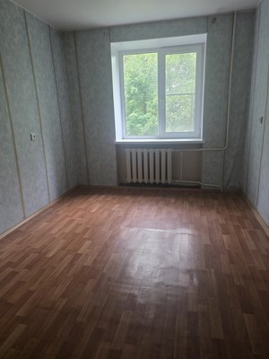 Продам многокомнатную квартиру, Октябрьская ул, 17А, Красное Село г
