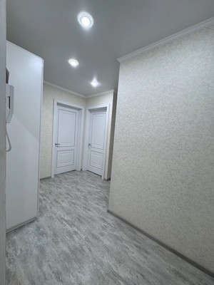 Продам двухкомнатную (2-комн.) квартиру, Бызова ул, 28, Нижнекамск г