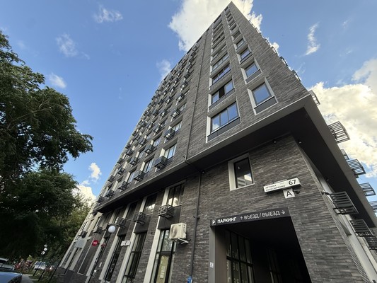 Продам трехкомнатную (3-комн.) квартиру, Летчика Колесниченко ул, 67, Воронеж г