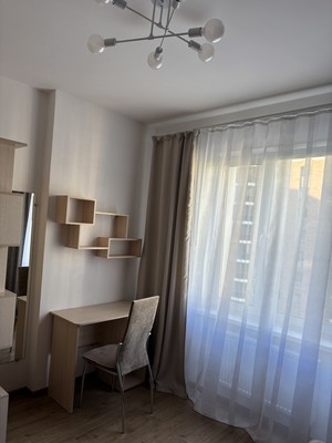 Продам двухкомнатную (2-комн.) квартиру, Петровский б-р, 27, Бугры п