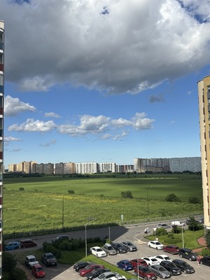 Продам двухкомнатную (2-комн.) квартиру, Петровский б-р, 27, Бугры п