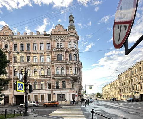 Продам двухкомнатную (2-комн.) квартиру, Гороховая ул, 61, Санкт-Петербург г