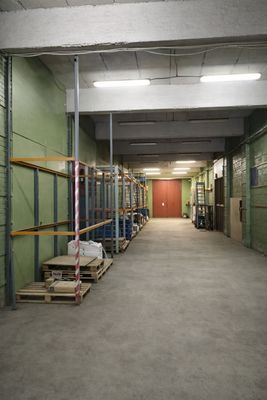 Продам склад 2 148 м2, 2-я Кабельная ул, 2 50, Москва г