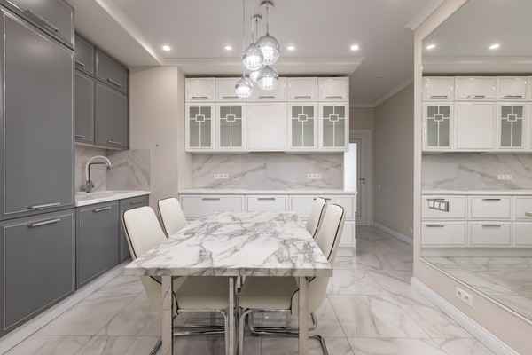 Продам трехкомнатную (3-комн.) квартиру, Рябиновая ул, 3к3, Москва г