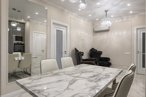 Продам трехкомнатную (3-комн.) квартиру, Рябиновая ул, 3к3, Москва г