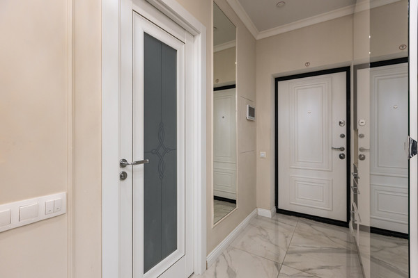 Продам трехкомнатную (3-комн.) квартиру, Рябиновая ул, 3к3, Москва г