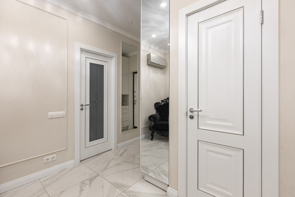 Продам трехкомнатную (3-комн.) квартиру, Рябиновая ул, 3к3, Москва г