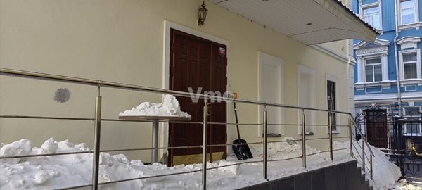 Сдам коммерческое помещение 413,1 м2, 1-й Колобовский пер, 19 1, Москва г