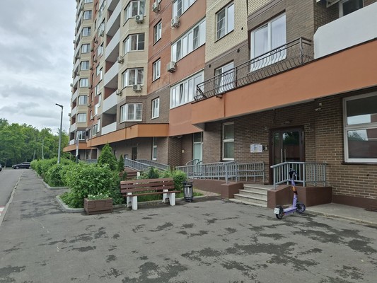 Сдам трехкомнатную (3-комн.) квартиру, Веерная ул, 6, Москва г