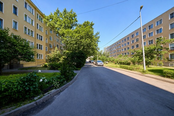 Продам однокомнатную (1-комн.) квартиру, Червонного Казачества ул, 46А, Санкт-Петербург г